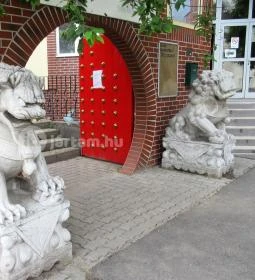 Hong Kong Étterem - Béke út