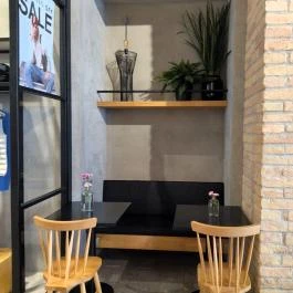 Hooded Coffee Budapest - Belső