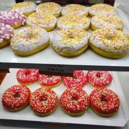 Hoop - Allee Budapest - Étel/ital