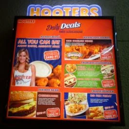 Hooters Budapest Budapest - Külső kép