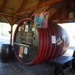 Hordó Borozó Balatonberény - Külső kép