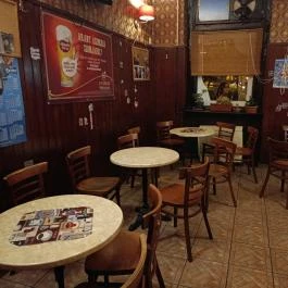 Hörpintő Söröző Budapest - Belső