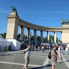 Hősök tere, Budapest - Külső kép