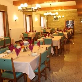 Hotel Buják, Buják - Vendéglátás