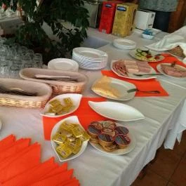 Hotel Dzsungel Nyíregyháza - Vendéglátás