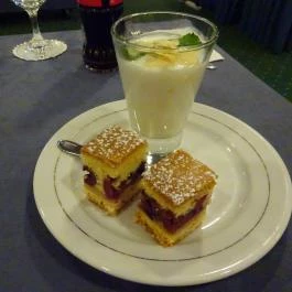 Hotel Hungaria City Center - Fiáker Étterem Budapest - Étel/ital