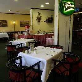 Hotel Hungaria City Center - Fiáker Étterem Budapest - Belső