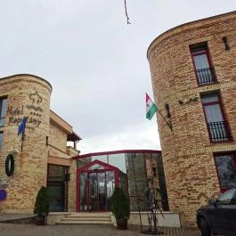 Hotel Kapitány Superior Wellness Sümeg - Külső kép