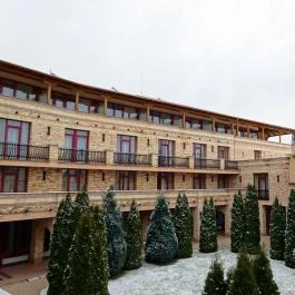 Hotel Kapitány Superior Wellness Sümeg - Medence/kert