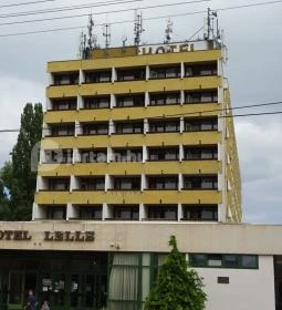 Hotel Lelle