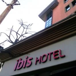 Hotel Ibis Budapest Heroes Square Budapest - Külső kép