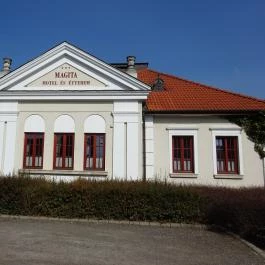 Magita Hotel, Erdőbénye - Külső kép
