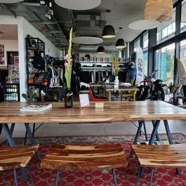 House of Bon Dia, Budapest - Belső