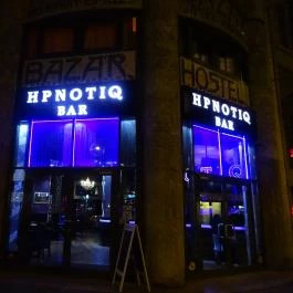 Hpnotiq Bár Budapest - Külső kép
