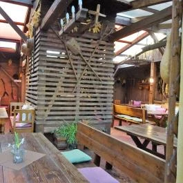 Huber Étterem , Fertőrákos - Belső