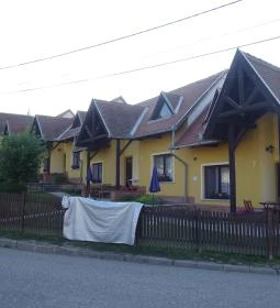 Huber Panzió Fertőrákos