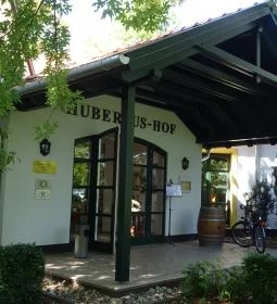 Hubertus-Hof Szálloda étterme