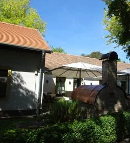 Hubertus-Hof Szálloda étterme