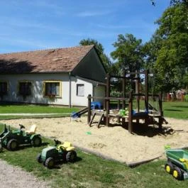 Hubertus-Hof Szálloda Balatonfenyves - Külső kép