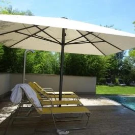 Hubertus-Hof Szálloda Balatonfenyves - Medence/kert