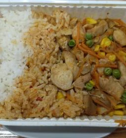 Hue Xua Bistro - Pho Vietnami Büfé