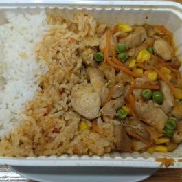 Hue Xua Bistro - Pho Vietnami Büfé Budapest - Étel/ital