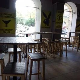 Humbák Művek Budapest - Belső