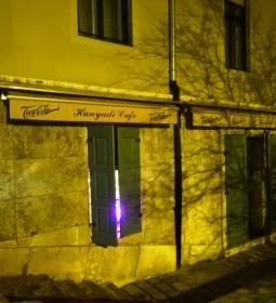 Hunyadi Lakásbisztró & Kézműves Söröző