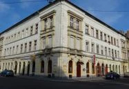 Huszár Étterem Budapest