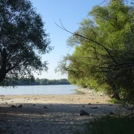 Hydra Terasz & Kikötő, Sződliget - Külső kép