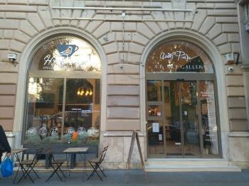 Hyggelig Specialty Cafe & Gallery Budapest
