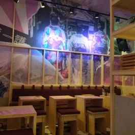 Ichigo Budapest - Belső