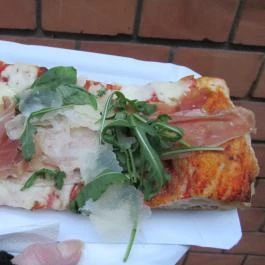 Ide Pizza Budapest - Étel/ital