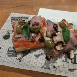 Ide Pizza Budapest - Étel/ital