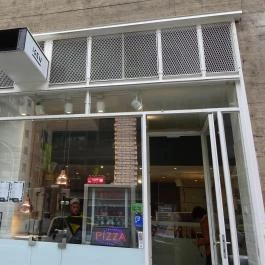 IGEN Pizza - Madách Imre út Budapest - Külső kép