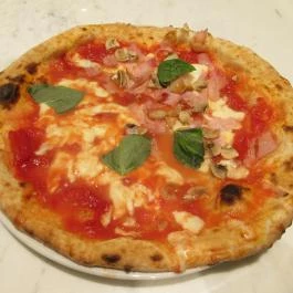 IGEN Pizza - Margit körút Budapest - Étel/ital