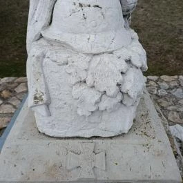 II. világháborús emlékmű, Csákberény - Külső kép