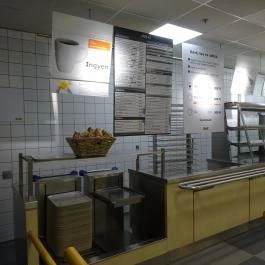 IKEA Budapest Étterem, Budapest - Belső