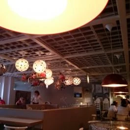 IKEA Budapest Étterem, Budapest - Belső