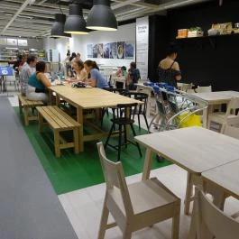 IKEA Budapest Étterem, Budapest - Belső