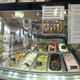 Illés Cukrászda Kistarcsa - Étel/ital