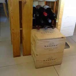 Macok Bisztró és Borbár Eger - Belső