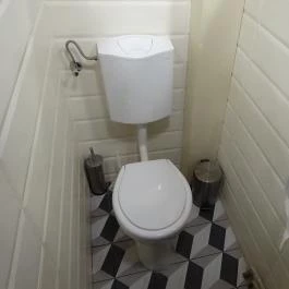 Impresszó Klub-Étterem Miskolc - Mosdó