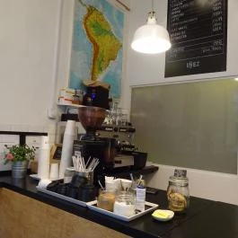 INEZ Bagel Shop Budapest - Belső