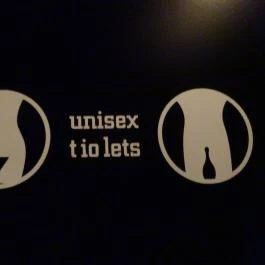 Innio Wine Bar Budapest - Mosdó