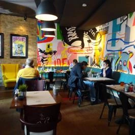 Input Bar & Bistro Budapest - Belső