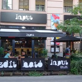 Input Bar & Bistro Budapest - Külső kép