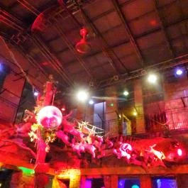 Instant, Budapest - Belső