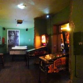 Instant, Budapest - Belső