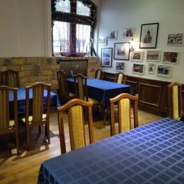 Ínyenc Kert Étterem & Kávéház Budapest - Belső